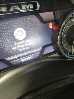 2019 RAM 2500 Limited Crew Cab 4x4 64' Box