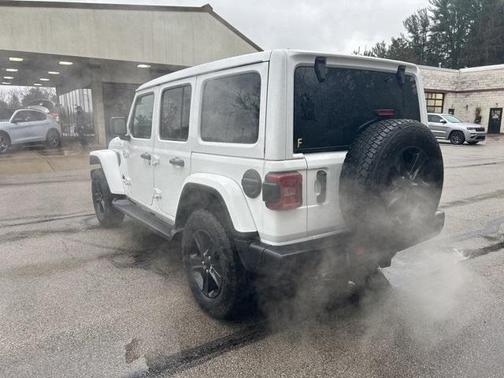 2021 Jeep Wrangler Unlimited Sahara Altitude