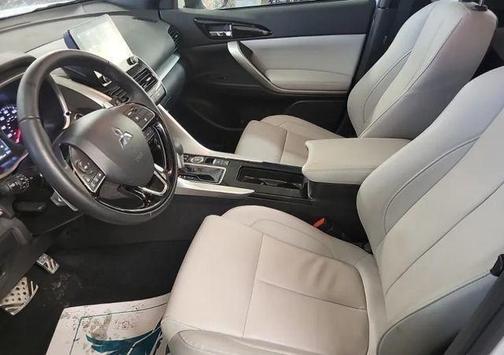 White Diamond 2024 Mitsubishi Eclipse Cross SEL
