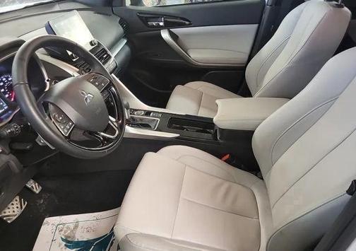 White Diamond 2024 Mitsubishi Eclipse Cross SEL