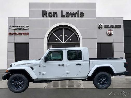 Bright White Clearcoat 2026 Jeep Gladiator 85th Anniversary Edition
