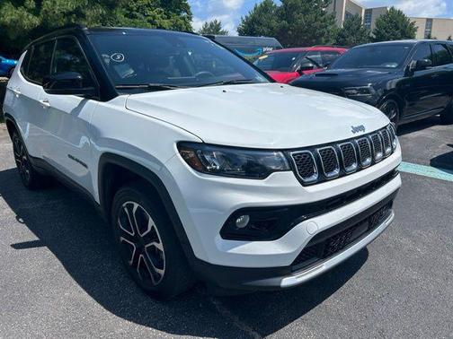 Bright White Clearcoat 2023 Jeep Compass Limited