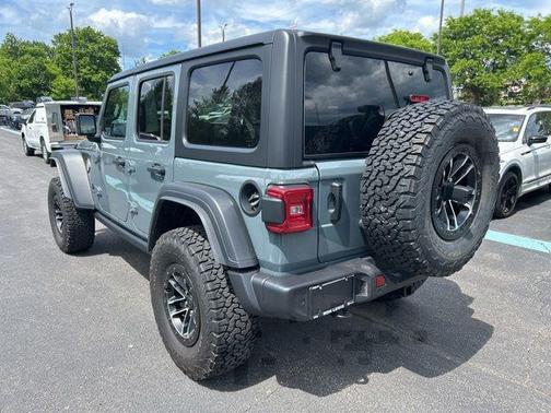 Anvil Clearcoat 2025 Jeep Wrangler Sport