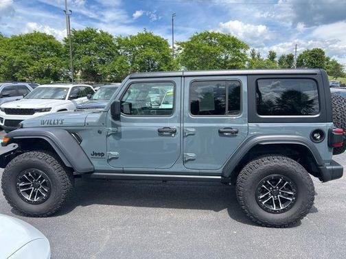 Anvil Clearcoat 2025 Jeep Wrangler Sport