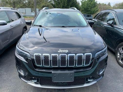 Diamond Black 2019 Jeep Cherokee Overland