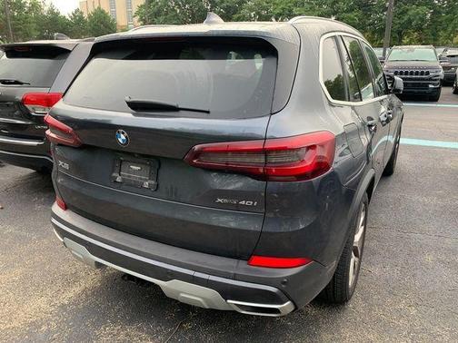 Arctic Gray Metallic 2022 BMW X5 xDrive40i