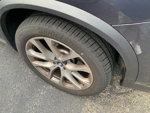 Arctic Gray Metallic 2022 BMW X5 xDrive40i