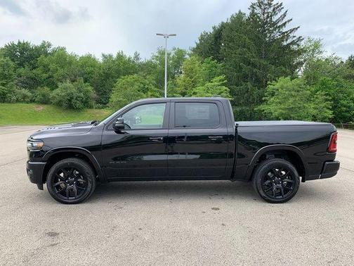 Diamond Black 2026 RAM 1500 Laramie