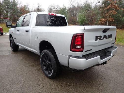 Silver Zynith 2026 RAM 3500 Big Horn