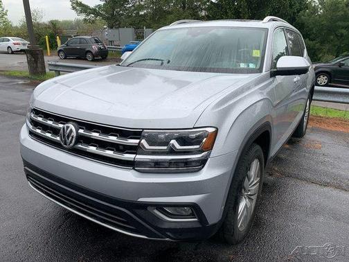 Reflex Silver Metallic 2019 Volkswagen Atlas 3.6L SEL Premium