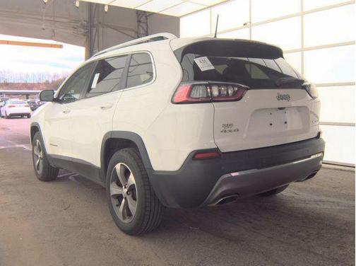 Bright White Clearcoat 2019 Jeep Cherokee Limited