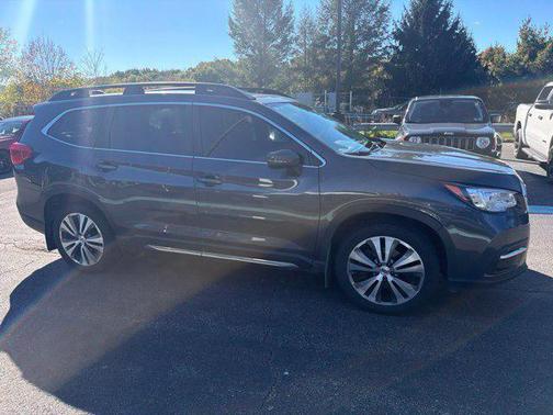 Magnetite Gray Metallic 2022 Subaru Ascent Limited 7-Passenger