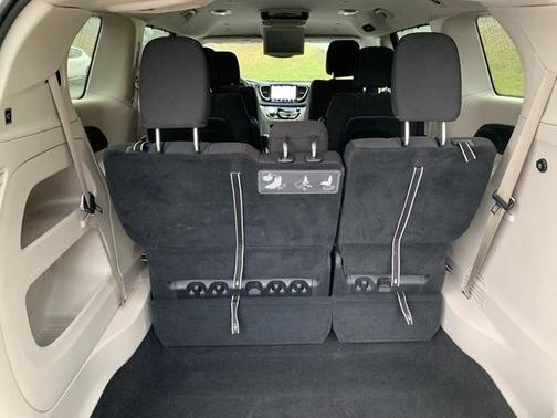 2021 Chrysler Pacifica Touring