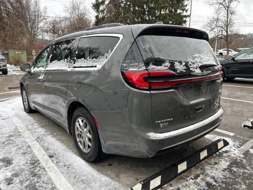 2021 Chrysler Pacifica Touring