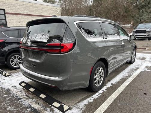 2021 Chrysler Pacifica Touring