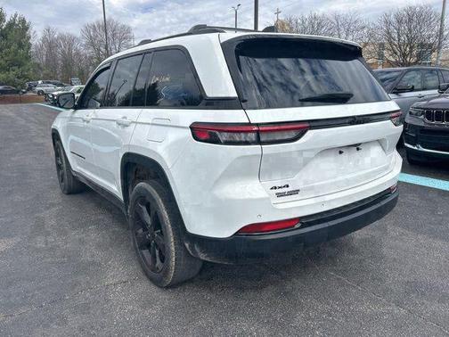 2023 Jeep Grand Cherokee Altitude