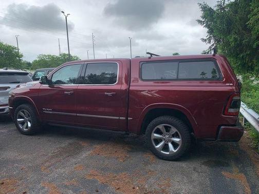 Delmonico Red Pearlcoat 2021 RAM 1500 Limited
