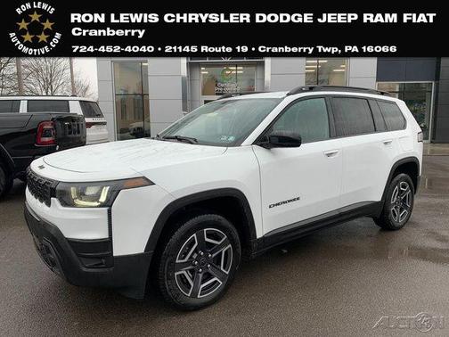Bright White Clearcoat 2026 Jeep Cherokee LAREDO/LIMITED