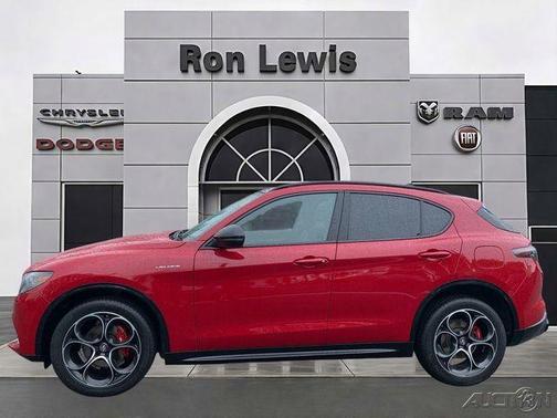 Rosso 2024 Alfa Romeo Stelvio Veloce