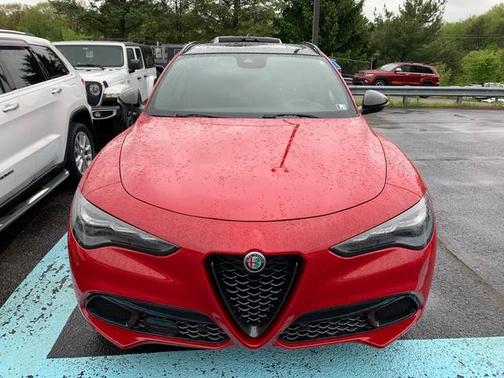 Rosso 2024 Alfa Romeo Stelvio Veloce