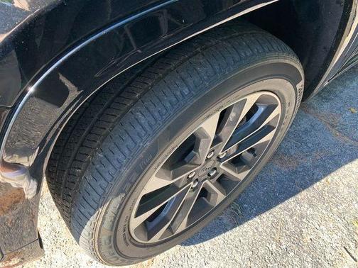 Diamond Black 2023 Jeep Grand Cherokee L Overland