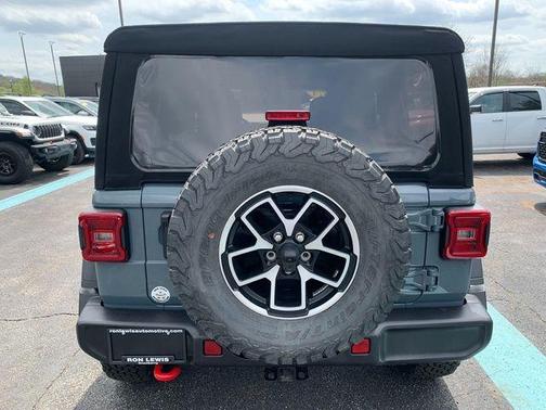 Anvil Clearcoat 2024 Jeep Wrangler Rubicon