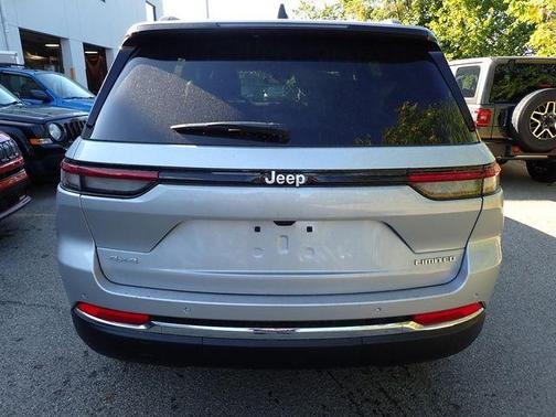 2025 Jeep Grand Cherokee Limited