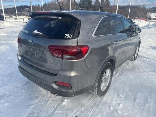 2019 Kia Sorento LX