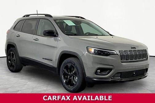 Sting-Gray Clearcoat 2023 Jeep Cherokee Altitude