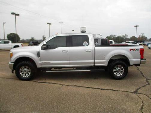 2017 Ford F-250 XLT