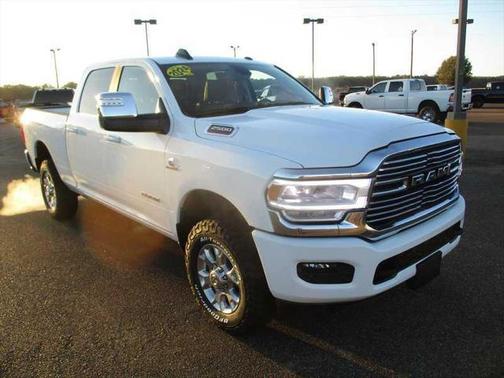 2024 RAM 2500 Laramie Crew Cab 4x4 6'4' Box