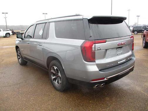 2025 GMC Yukon XL 4WD AT4 Ultimate