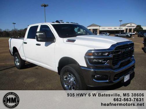 2026 RAM 2500 Tradesman Crew Cab SWB 4WD