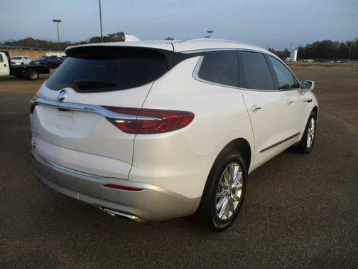 2020 Buick Enclave FWD Essence