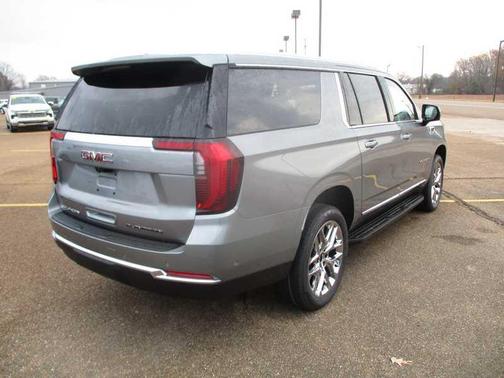 2026 GMC Yukon XL 2WD Elevation