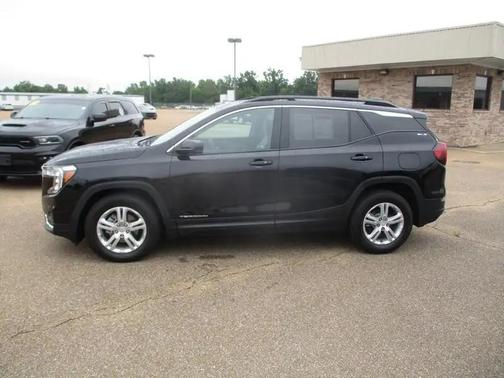 Ebony Twilight Metallic 2022 GMC Terrain SLE