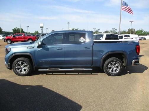 Downpour Metallic 2024 GMC Sierra 1500 SLE