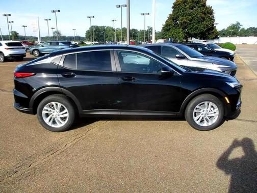 2025 Buick Envista Preferred FWD