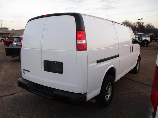 2021 Chevrolet Express 2500 RWD 2500 Regular Wheelbase WT