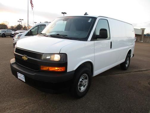 2021 Chevrolet Express 2500 RWD 2500 Regular Wheelbase WT