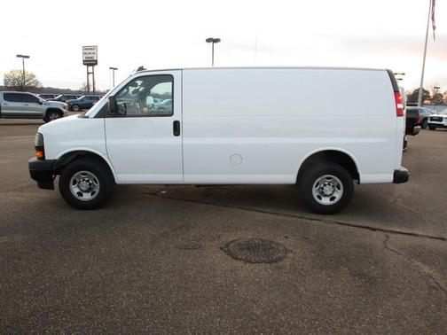 2021 Chevrolet Express 2500 RWD 2500 Regular Wheelbase WT