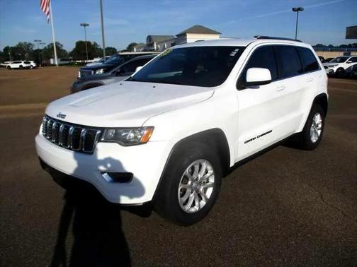 2021 Jeep Grand Cherokee Laredo