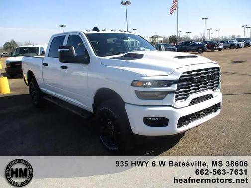 Bright White Clearcoat 2026 RAM 2500 Tradesman Crew Cab 4x4 6'4' Box