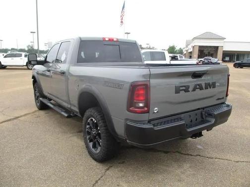 Ceramic Gray Clearcoat 2026 RAM 2500 Warlock Crew Cab 4x4 6'4' Box