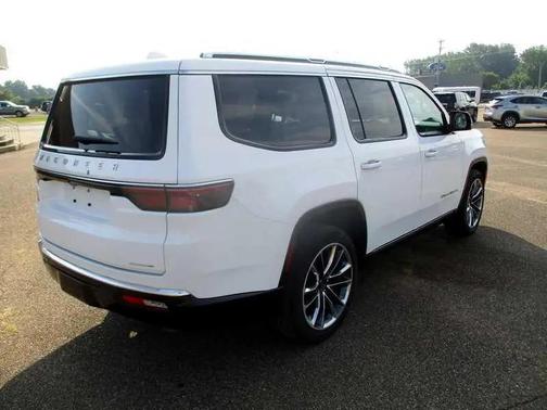 2023 Jeep Wagoneer Series III 4x2