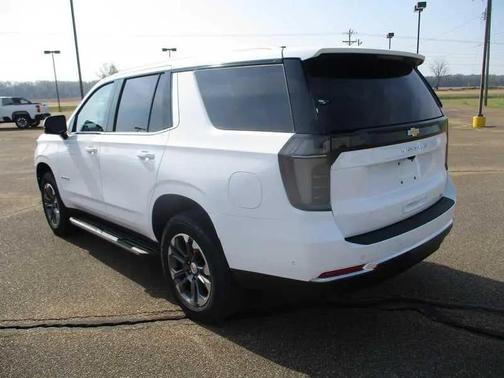 Summit White 2026 Chevrolet Tahoe LT