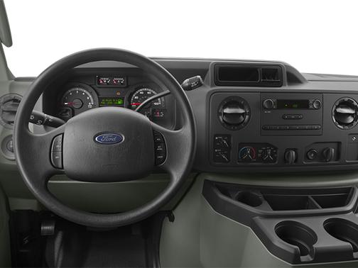 2013 Ford E350 Super Duty XLT