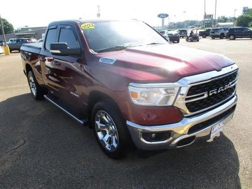 Delmonico Red Pearlcoat 2022 RAM 1500 Big Horn/Lone Star