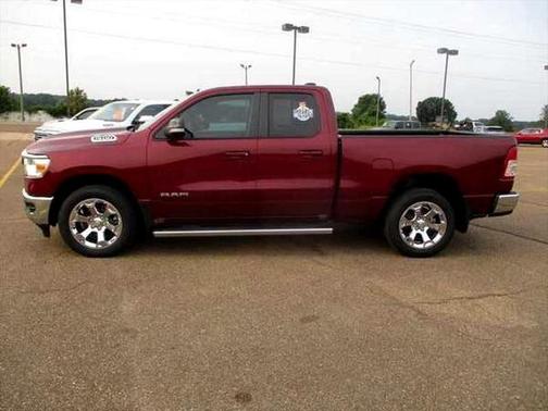Delmonico Red Pearlcoat 2022 RAM 1500 Big Horn/Lone Star