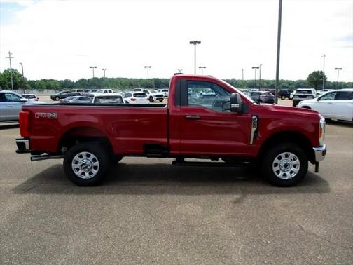 2023 Ford F-250 XLT